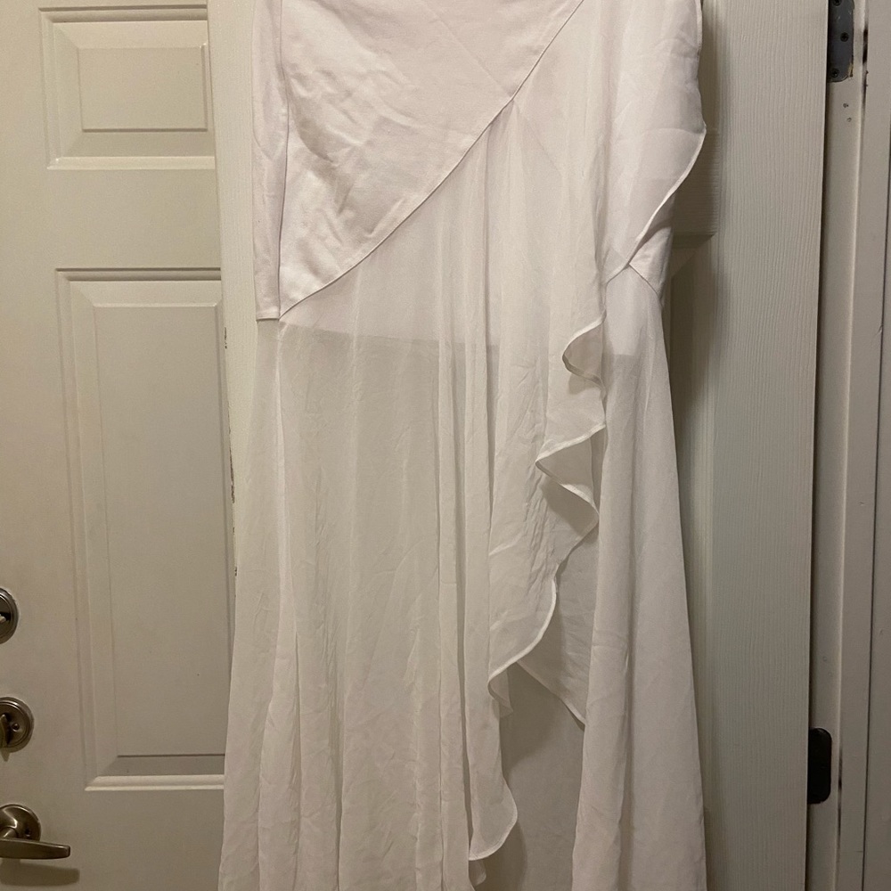 BEBE CASCADE FRONT MAXI DRESS | WHITE | SZ 6 | NEW